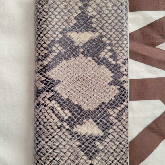 Michael Kors python snakeskin purse - Picture 9 of 9